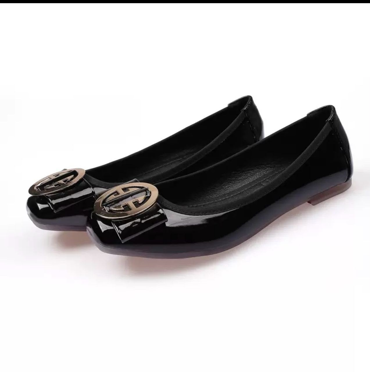 Black Chain Flats